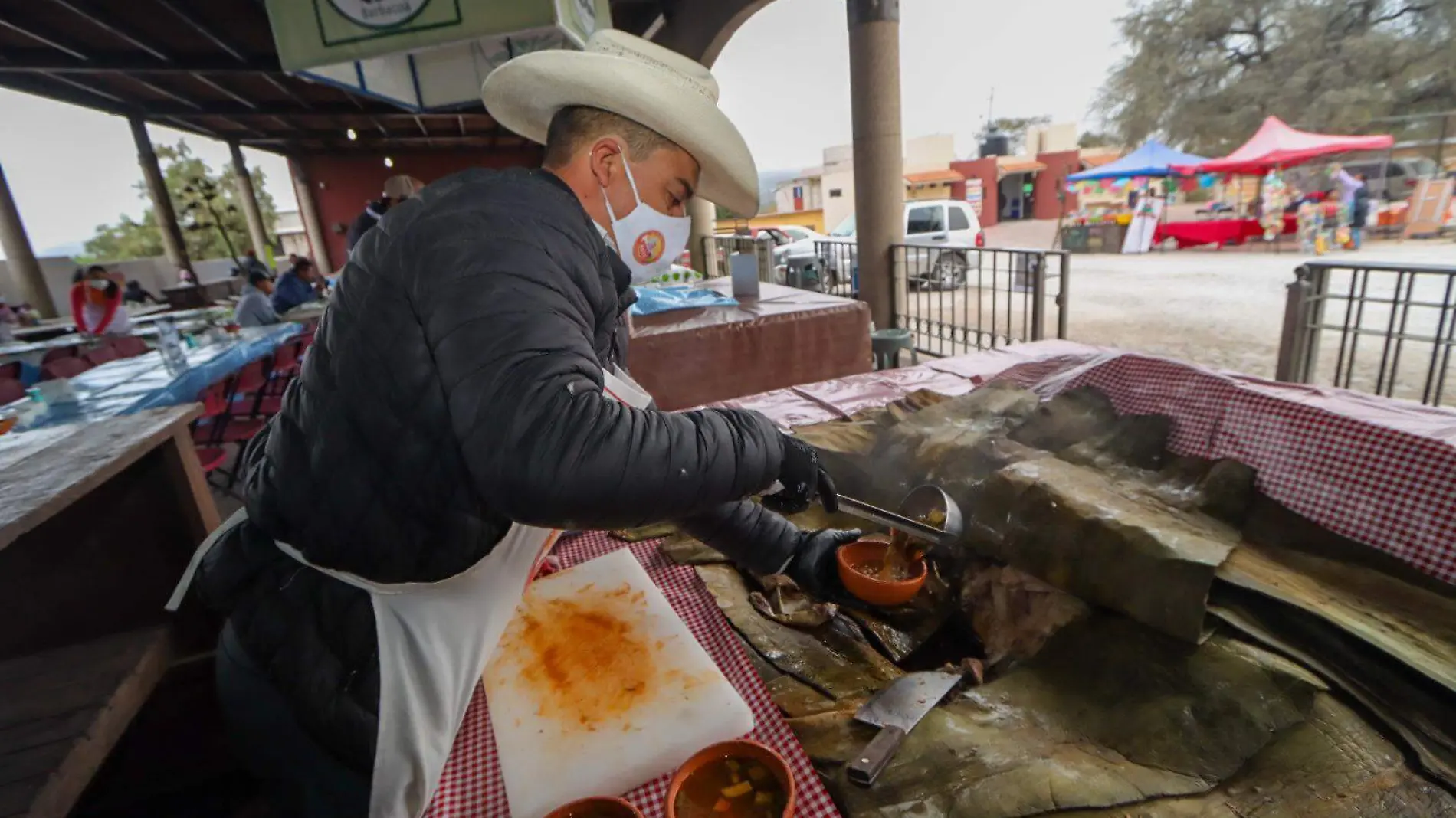 La-Plaza-de-la-Barbacoa (5)